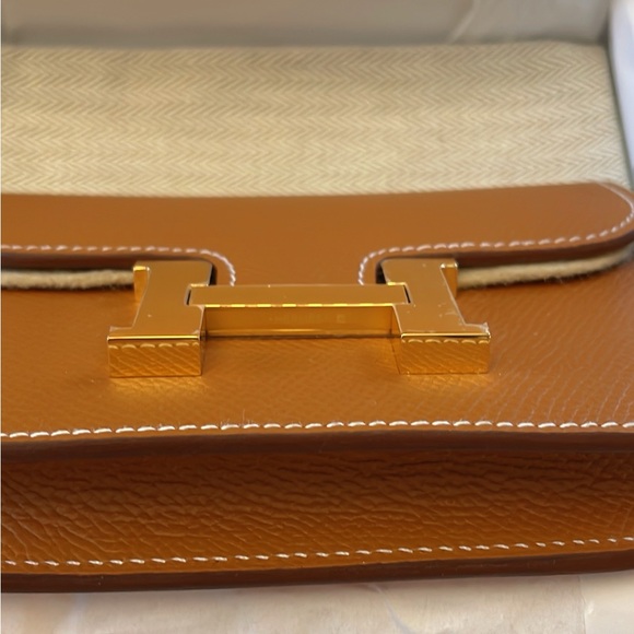 Hermes Constance Slim Wallet Waist Belt Bag Classic Color Gold Hardware! BNIB! - Picture 6 of 12